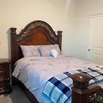 One-Story House Whit 4 Rooms
